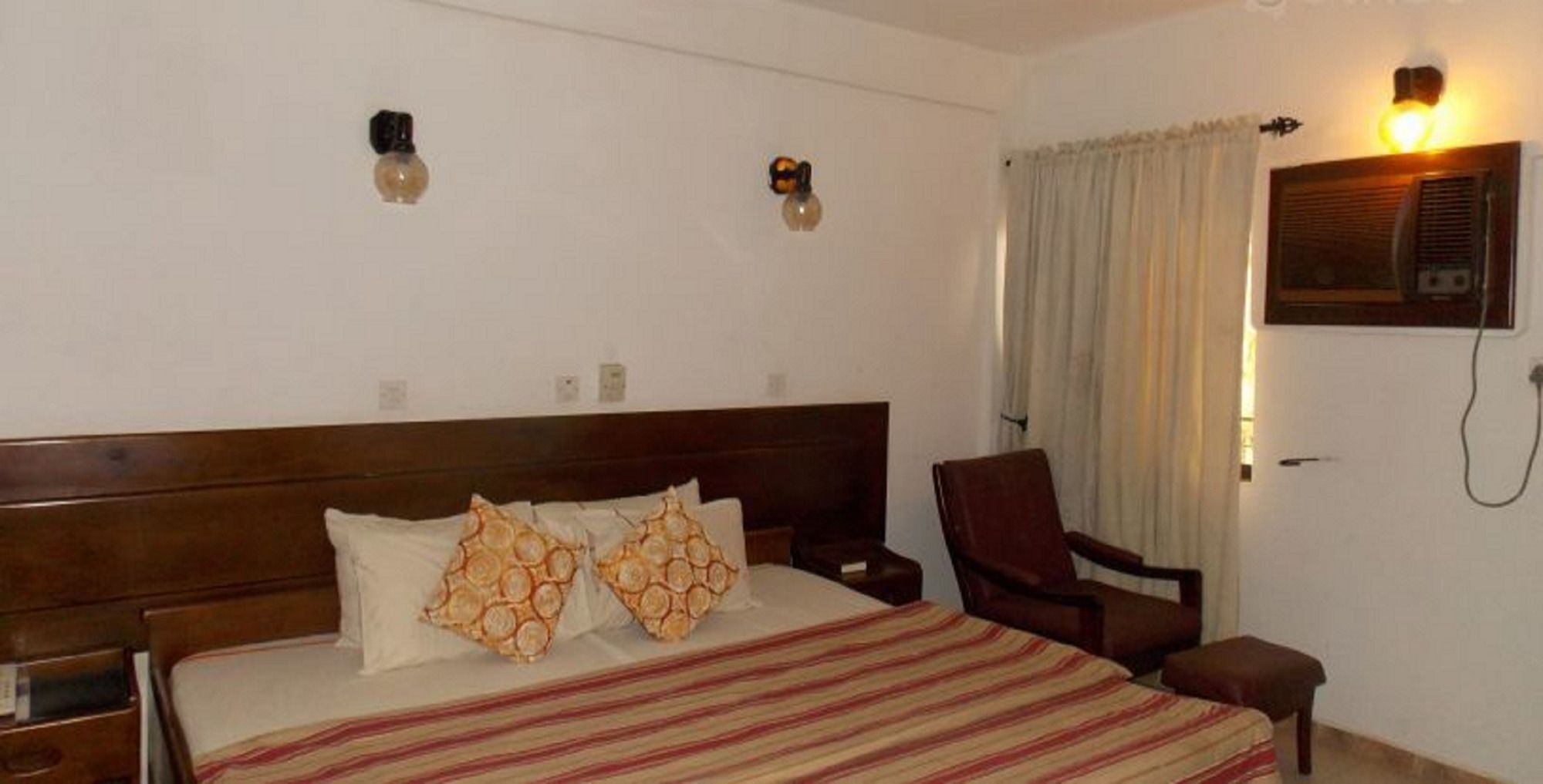 Whispering Palms Resort Magbon Kültér fotó